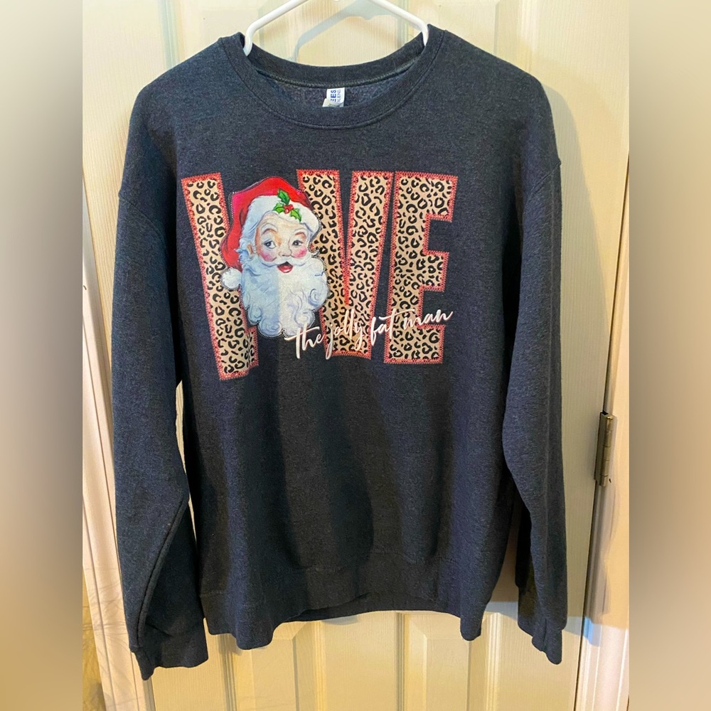 Sweatshirt